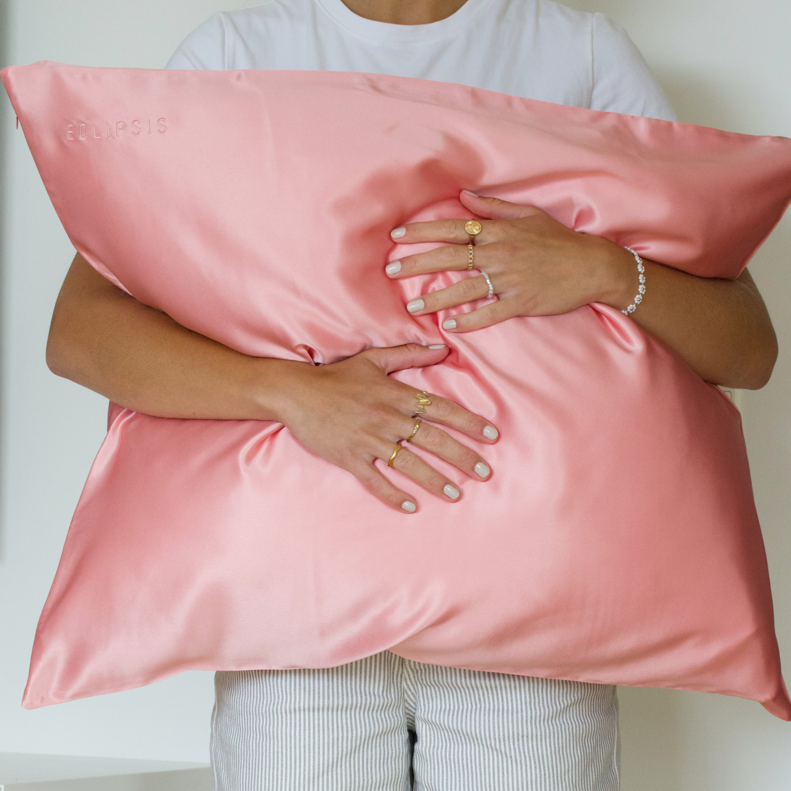 Eclipsis Silk Pillowcase - Anti-ance for all skin types